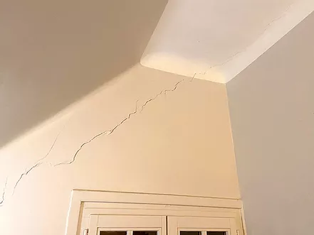 Fissure sur un mur